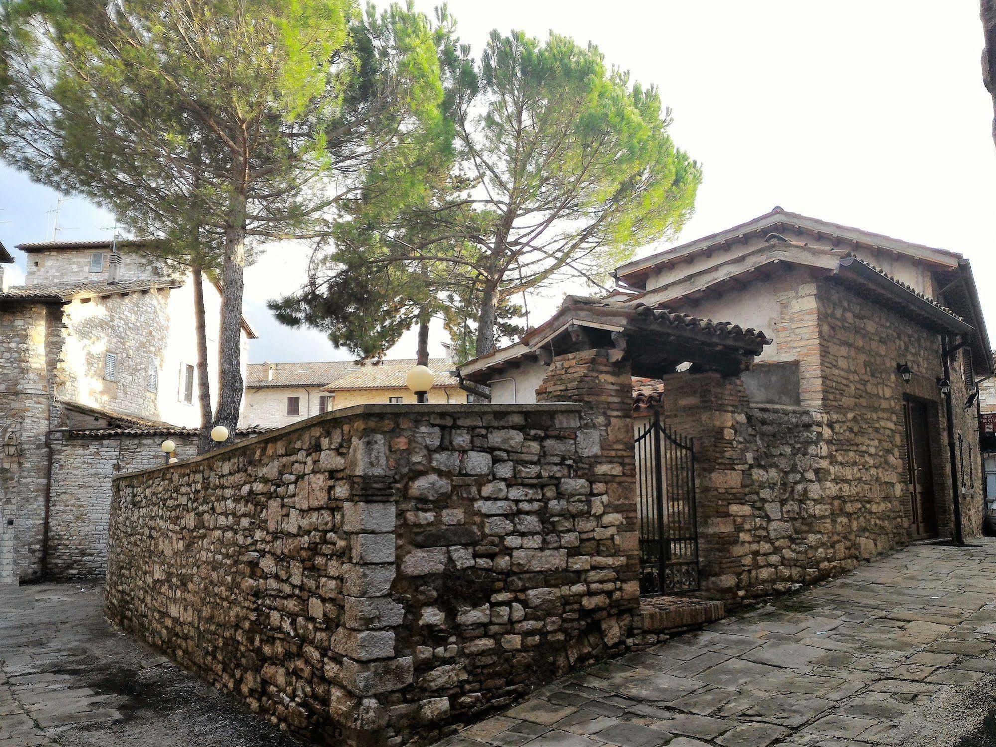 Hotel Tre Ceri Gubbio Zewnętrze zdjęcie