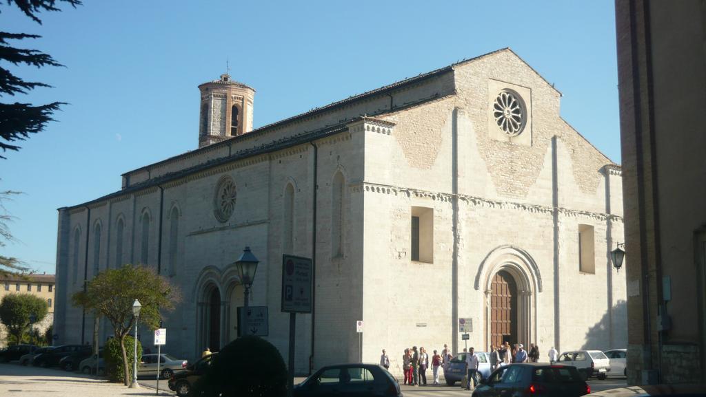 Hotel Tre Ceri Gubbio Zewnętrze zdjęcie